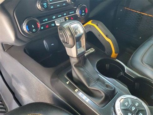 Used 2022 Ford Bronco Badlands image 84