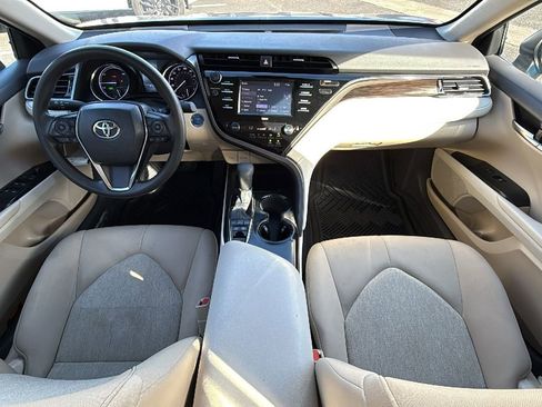 Used 2020 Toyota Camry LE w/ Carpet Mat Package image 19