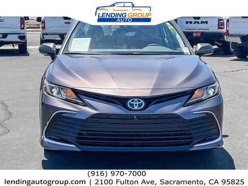 Used 2024 Toyota Camry LE FWD image 6