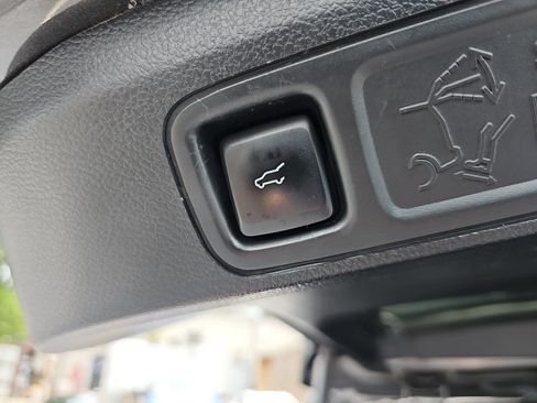 Used 2021 Ford Expedition XLT RWD image 15