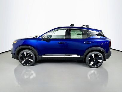 New 2026 Nissan Kicks SR w/ Cold Weather Package