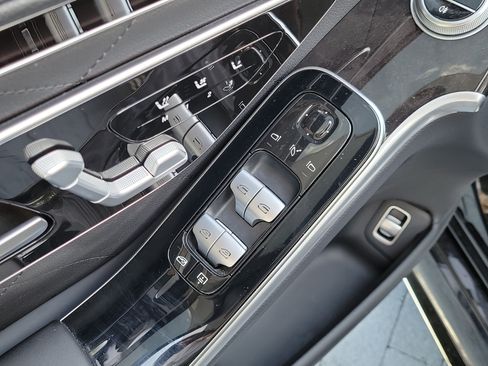 Used 2023 Mercedes-Benz S 580 4MATIC Sedan image 23