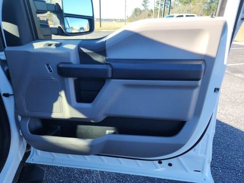 Used 2020 Ford F250 XL w/ STX Appearance Package image 29