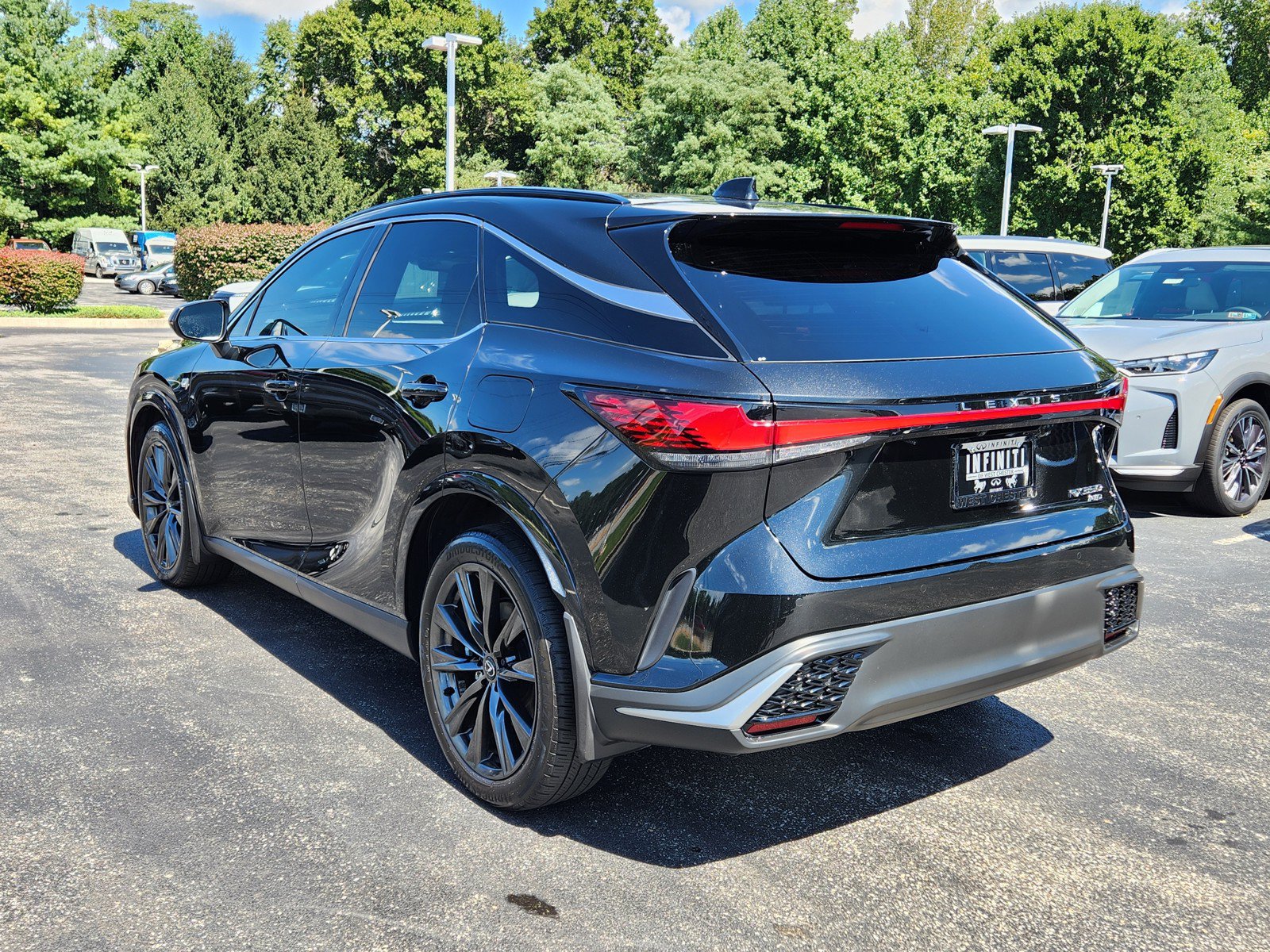Used 2024 Lexus RX 350 F Sport w/ Technology Package AWD/4WD image 3