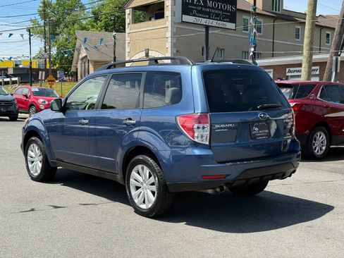 Used 2013 Subaru Forester 2.5X Premium AWD/4WD image 5