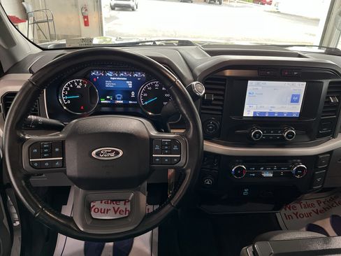 Used 2022 Ford F150 XLT w/ Equipment Group 301A Mid RWD image 16