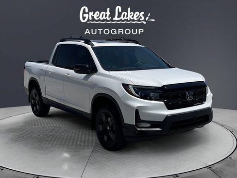 Used 2025 Honda Ridgeline Black Edition image 7