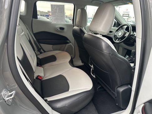Used 2019 Jeep Compass Limited AWD/4WD image 21