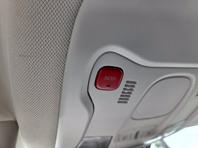 Used 2022 Jeep Renegade Latitude w/ Convenience Group AWD/4WD image 33