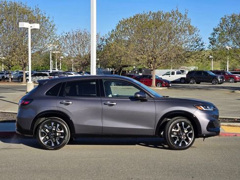 New 2026 Honda HR-V EX-L image 3