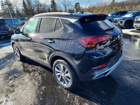Used 2023 Buick Encore GX Essence w/ Experience Buick Package image 6