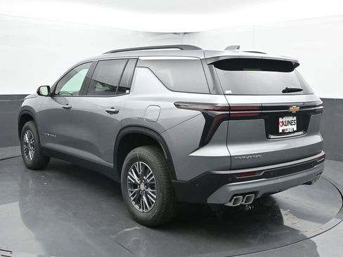 New 2026 Chevrolet Traverse LT w/ LPO, Floor Liner Package image 8