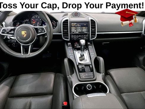 Used 2016 Porsche Cayenne AWD/4WD image 19