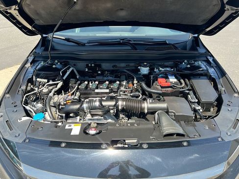 Used 2020 Honda Accord Sport image 27