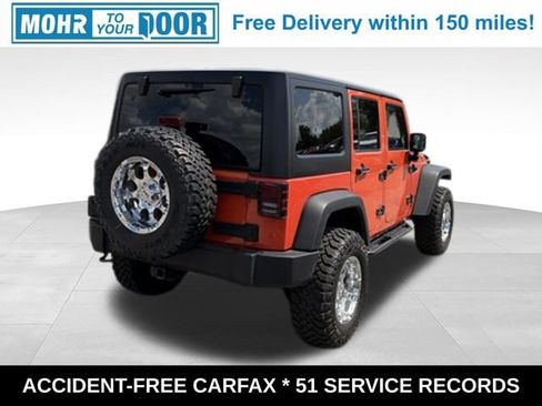Used 2015 Jeep Wrangler Unlimited Rubicon w/ Connectivity Group AWD/4WD image 6