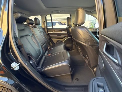 Used 2023 Jeep Grand Cherokee 4WD 4xe image 20