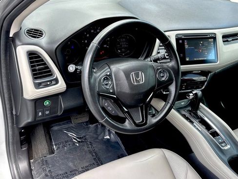 Used 2016 Honda HR-V EX-L image 13