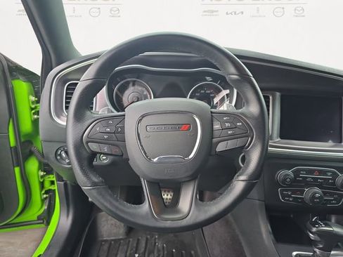 Used 2017 Dodge Charger R/T Scat Pack image 12