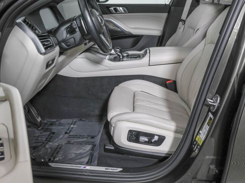 Used 2022 BMW X6 xDrive40i w/ M Sport Package image 27