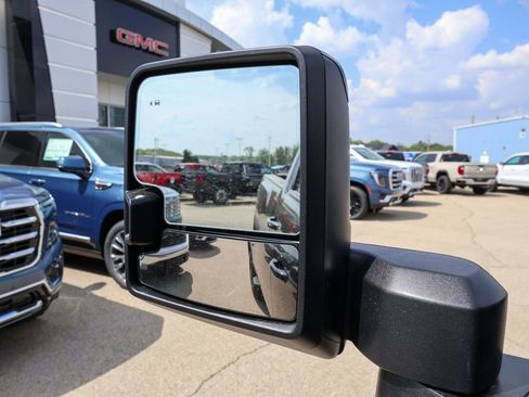New 2026 GMC Sierra 3500 AT4 w/ AT4 Premium Plus Package AWD/4WD image 30