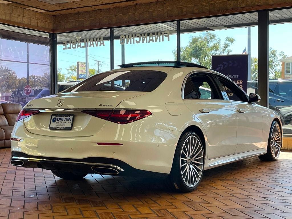 Used 2022 Mercedes-Benz S 500 4MATIC w/ AMG Line Package image 10