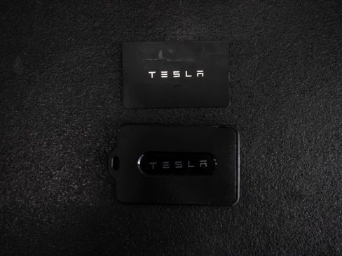 Used 2022 Tesla Model Y Performance AWD/4WD image 43