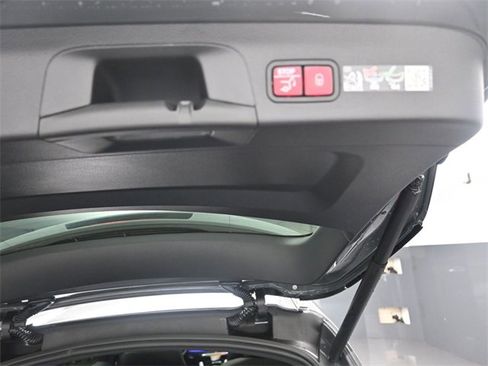 New 2026 Mercedes-Benz GLS 450 4MATIC image 27