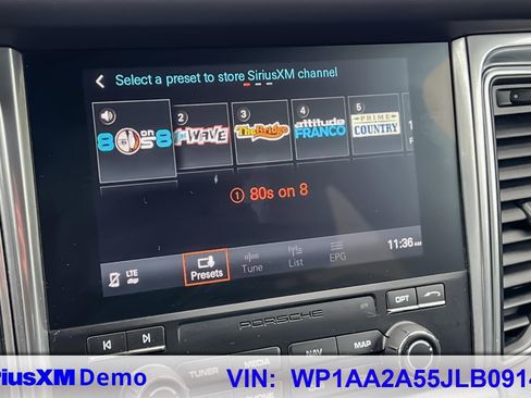 Used 2018 Porsche Macan image 41