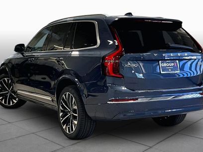 New 2026 Volvo XC90 B5 Plus w/ Protection Package Premier