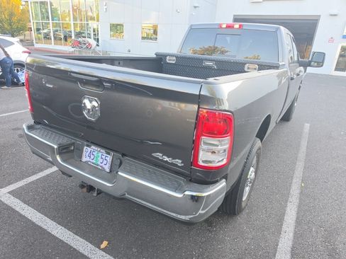 Used 2024 RAM 3500 Tradesman w/ Chrome Appearance Group AWD/4WD image 2