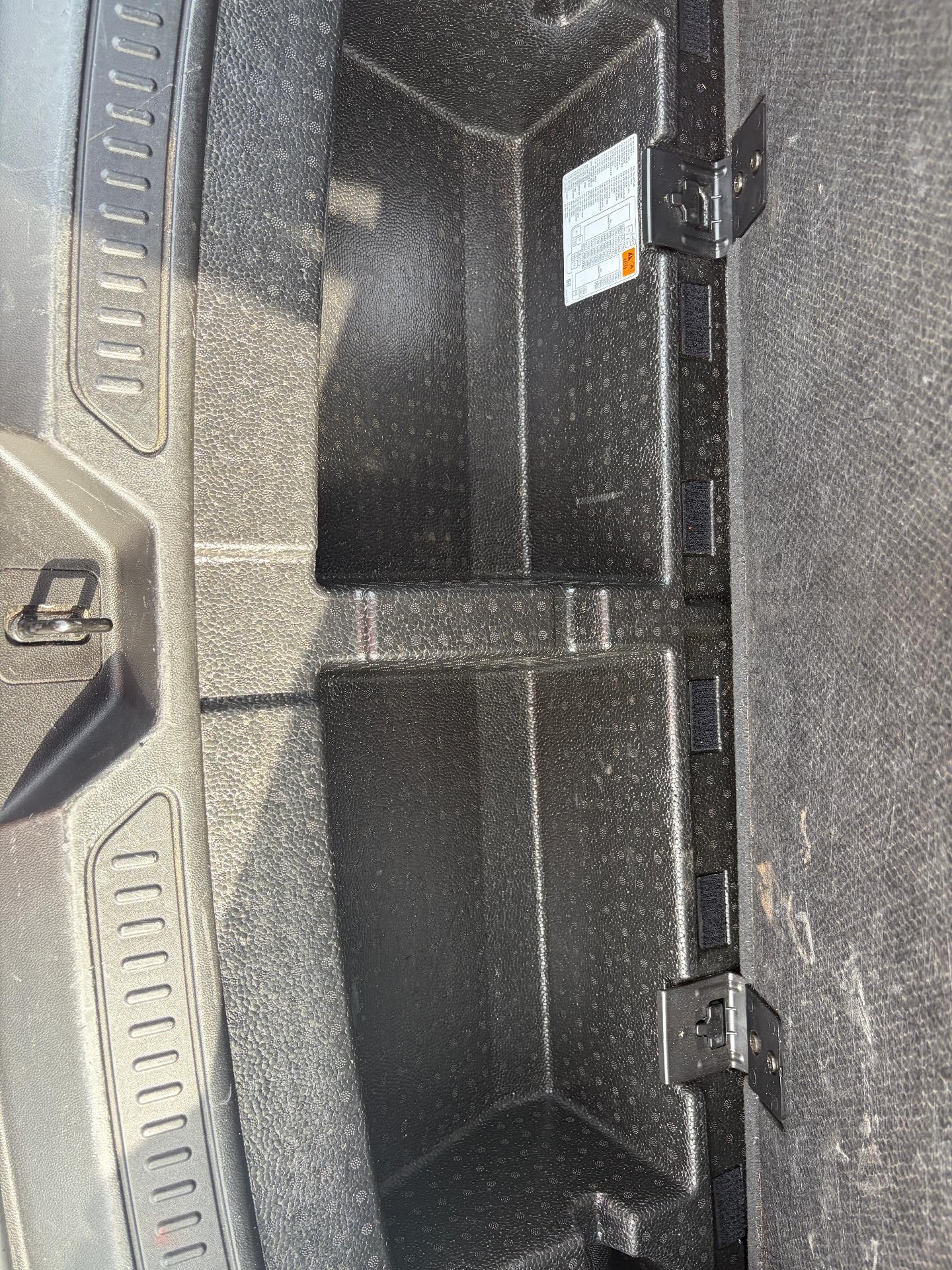 Used 2023 GMC Acadia SLT FWD image 35