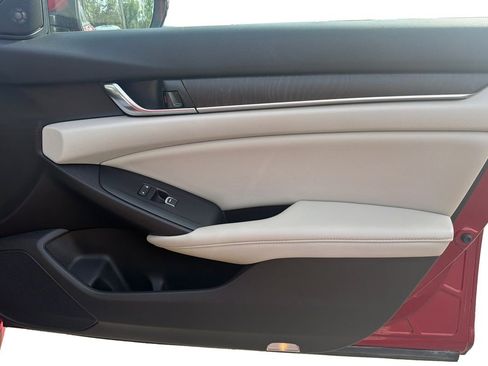 Used 2021 Honda Accord EX-L image 23