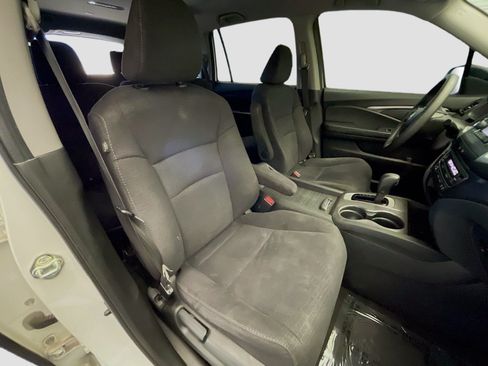 Used 2017 Honda Pilot LX image 17