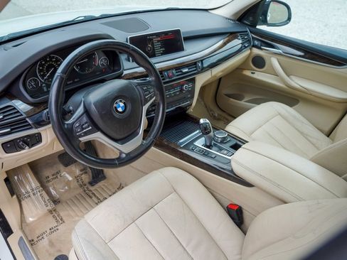 Used 2015 BMW X5 xDrive35d AWD/4WD image 16