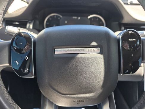 Used 2020 Land Rover Discovery Sport S image 17