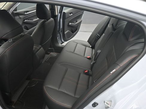 New 2025 Nissan Altima 2.5 SR image 16