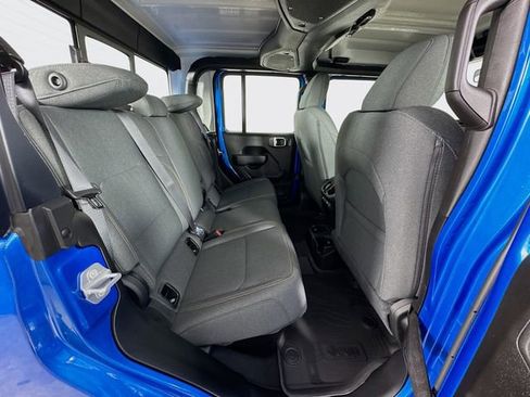 New 2026 Jeep Gladiator Sport image 27