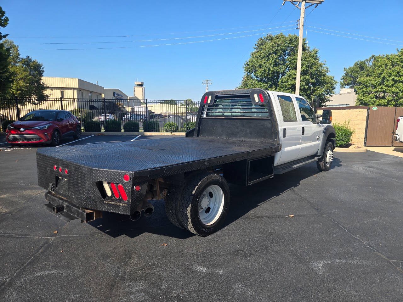 Used 2016 Ford F550 4x4 Crew Cab Super Duty image 18