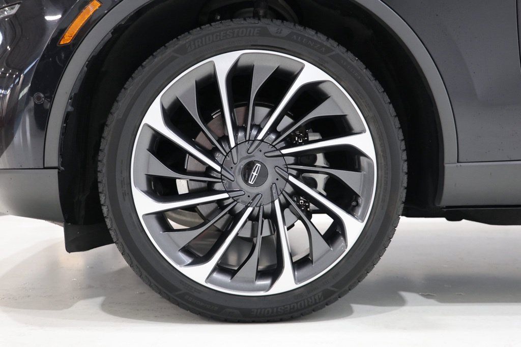 Used 2020 Lincoln Aviator Reserve w/ Equipment Group 202A AWD/4WD image 11