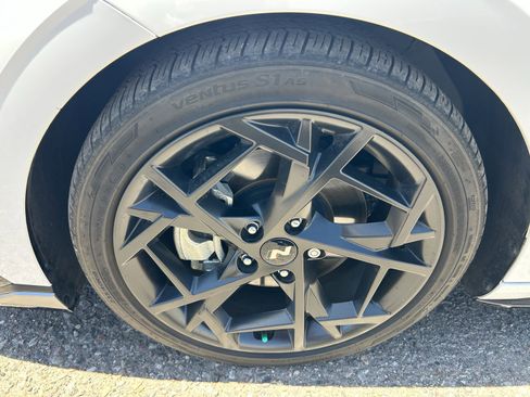 Used 2025 Hyundai Elantra N Line FWD image 8