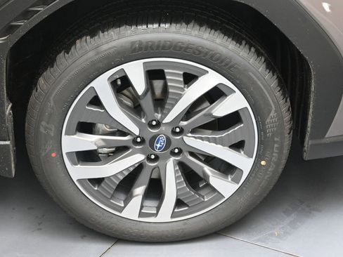 New 2025 Subaru Forester Touring image 9