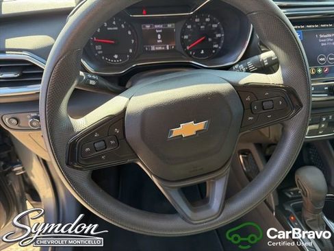 Certified 2022 Chevrolet TrailBlazer LT w/ Convenience Package image 12