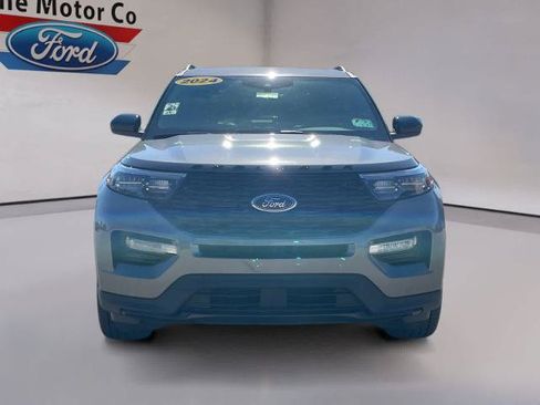 Certified 2024 Ford Explorer ST-Line w/ Class IV Trailer Tow Package AWD/4WD image 2