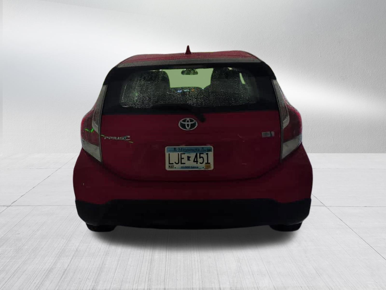 Used 2017 Toyota Prius C Two FWD image 11