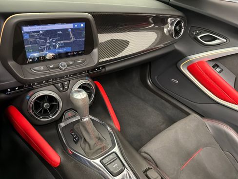 Used 2022 Chevrolet Camaro ZL1 RWD image 30