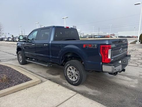 Used 2019 Ford F250 XLT w/ XLT Premium Package image 9