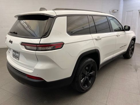 Used 2021 Jeep Grand Cherokee L Laredo AWD/4WD image 7