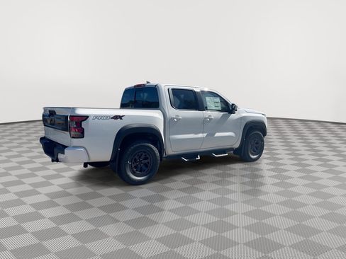 New 2026 Nissan Frontier PRO-4X w/ Pro-4x Convenience Package image 11