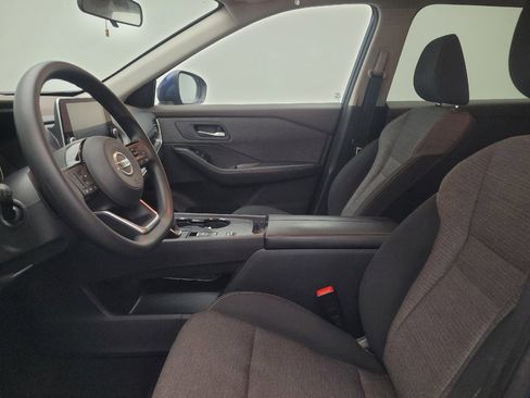 Used 2021 Nissan Rogue SV FWD image 17