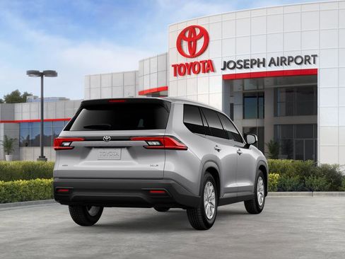 New 2026 Toyota Grand Highlander XLE image 26